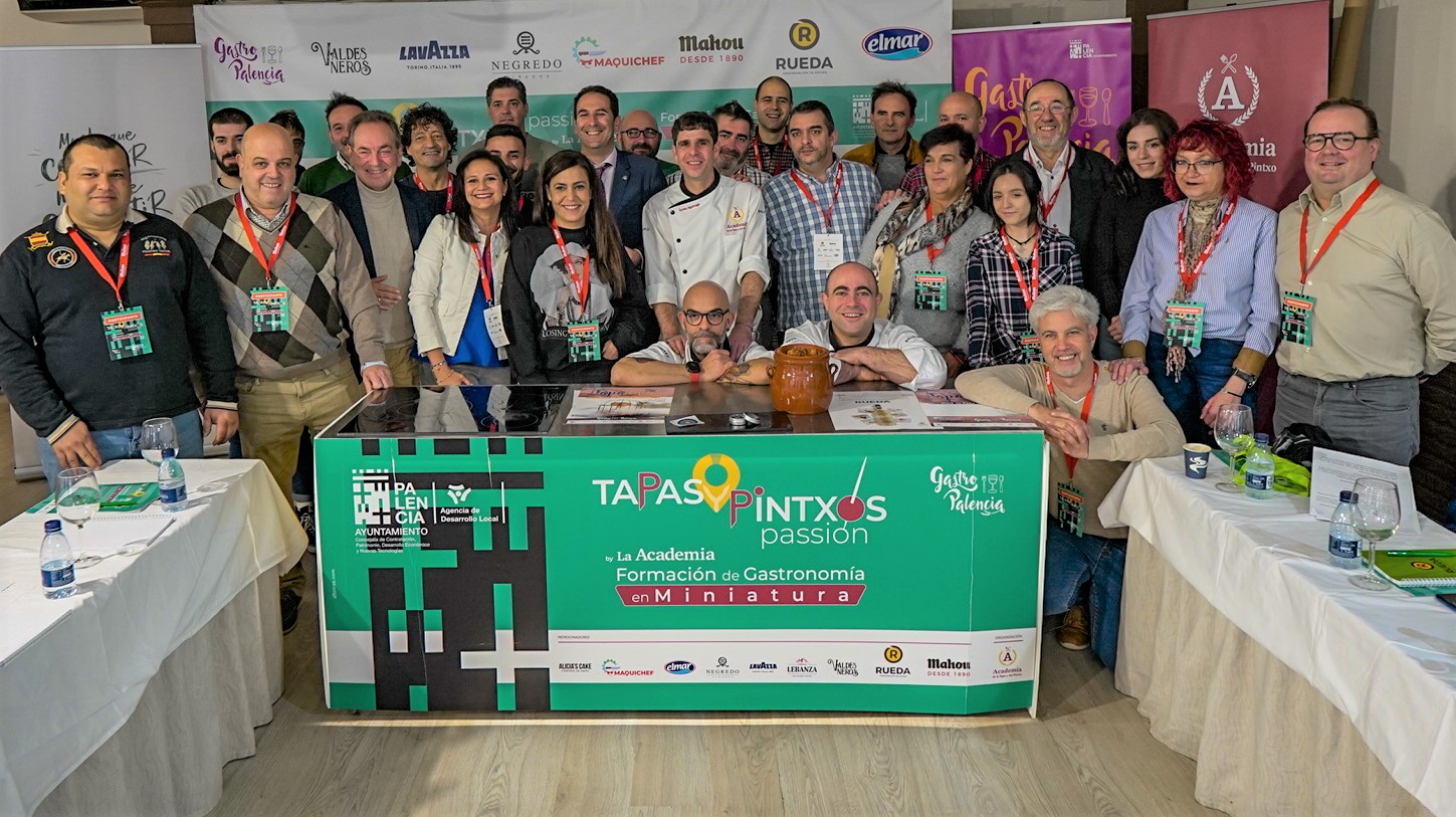 imagen 30 cocineros de Palencia aprenden con los mejores cocineros de tapas y pinchos del país