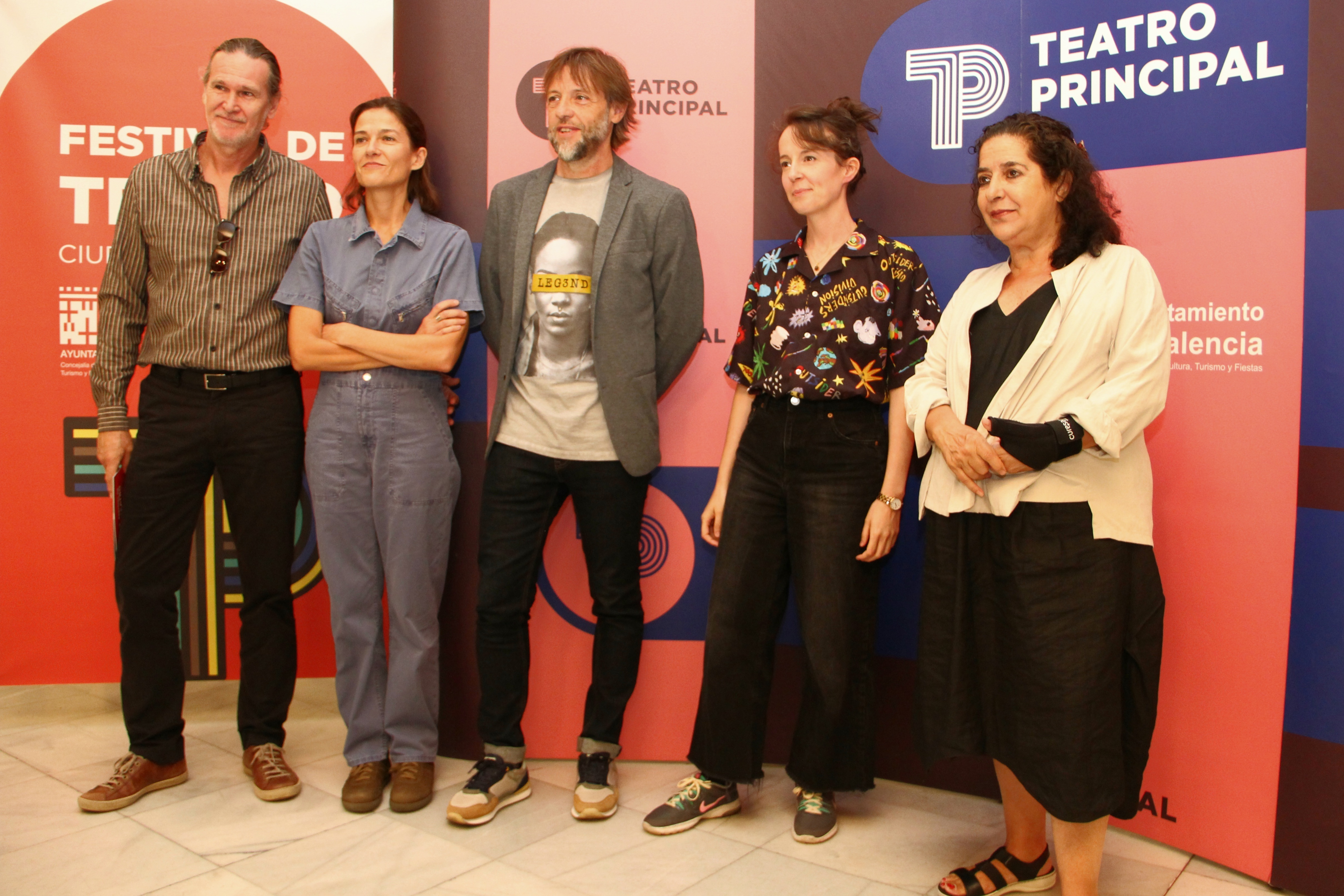 El Festival arranca hoy su 44 edición y como previo recibe a los premiados en la pasada edición que ya tienen una placa con su nombre en las butacas del Teatro Principal.