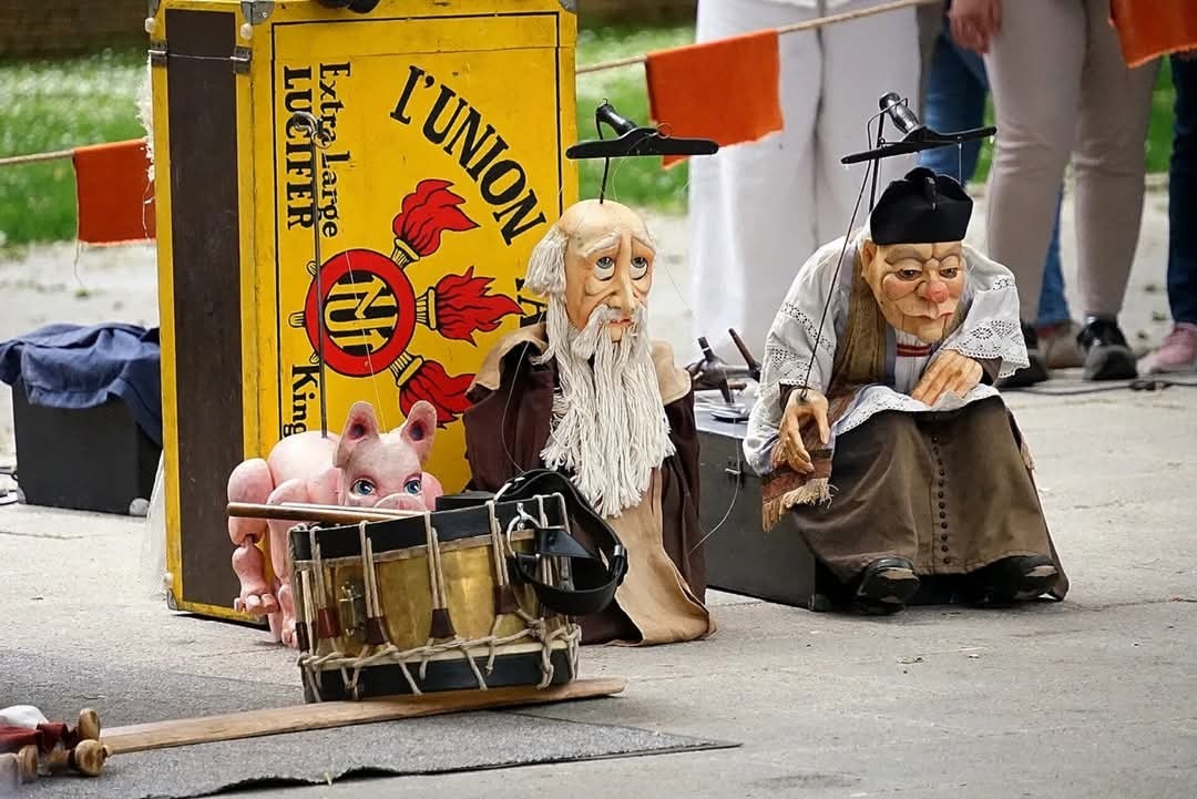 Las compañías Mikropodium y La Malette ofrecerán los espectáculos ‘Stop’ y ‘Cuando los hombres tengan alas’ el domingo 11 de mayo a partir de las 12:30 horas.