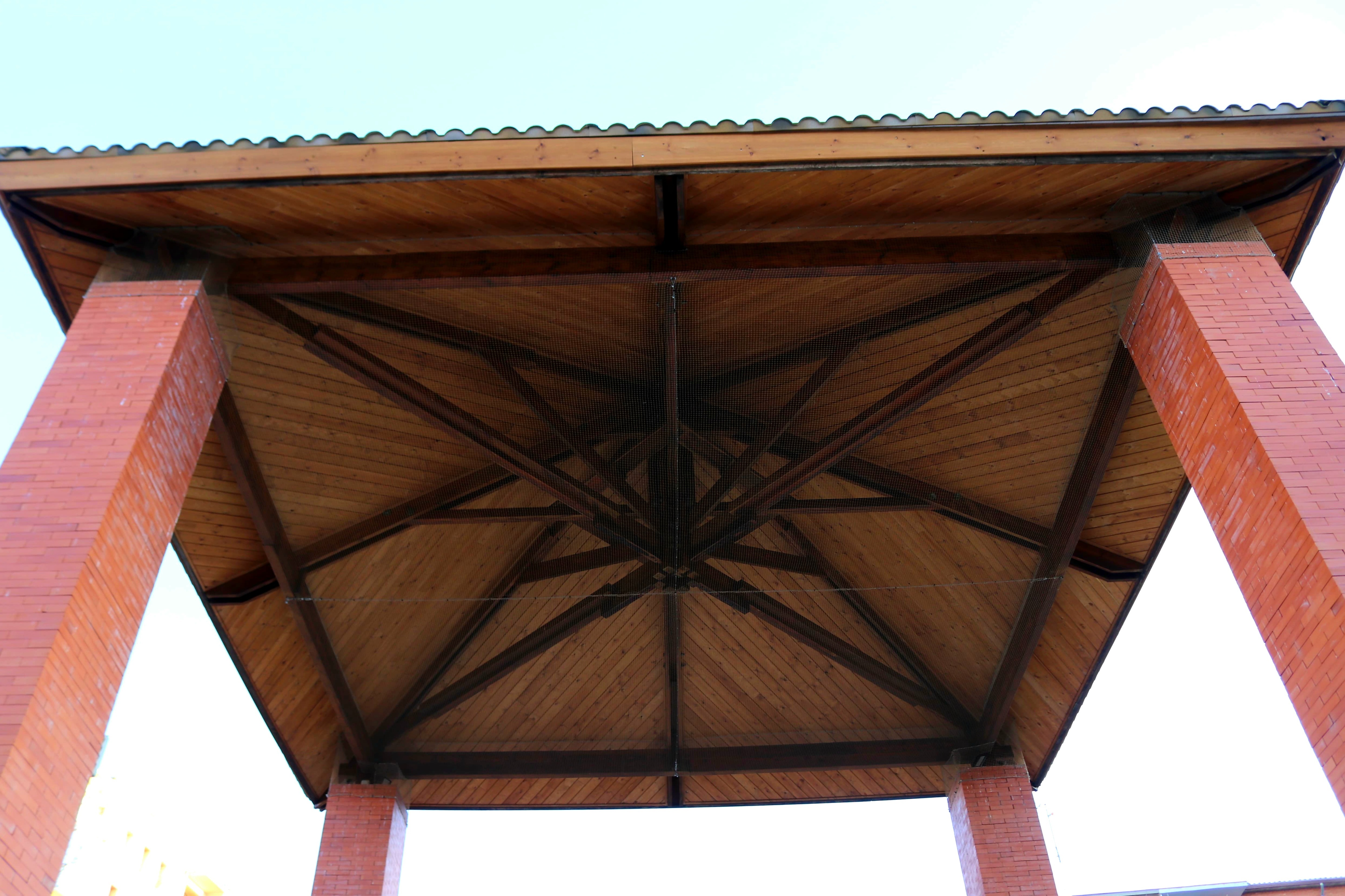 El proyecto, que ha contado con un presupuesto de 44.754 euros, cumple con una demanda histórica de la Asociación de Vecinos del Campo de la Juventud 