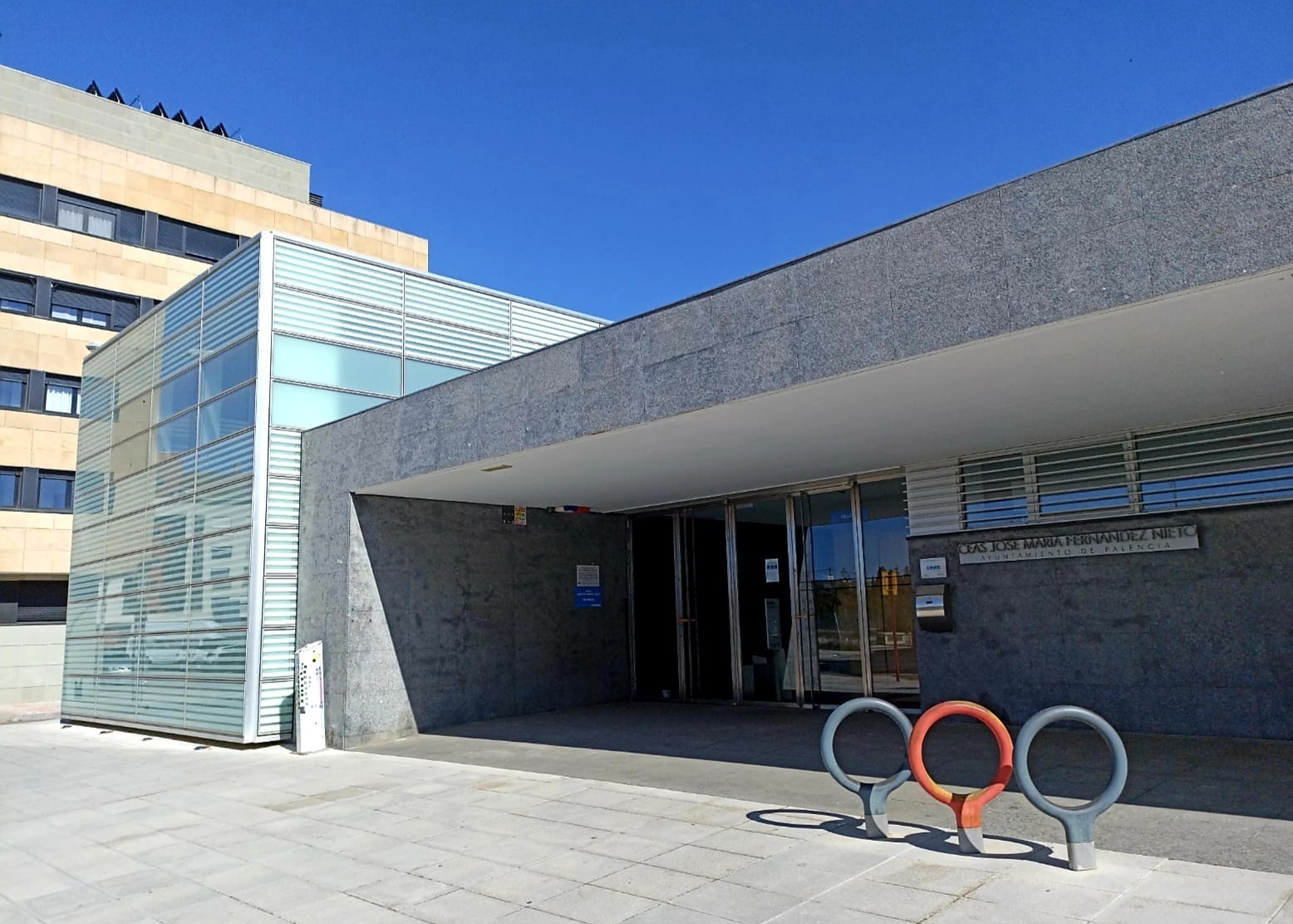 La jornada finalizrá en el salón de actos del centro con la actuación del cantante de música tradicional, Carlos Herrero, miembro fundador del grupo etnomusical ‘El Naán’.