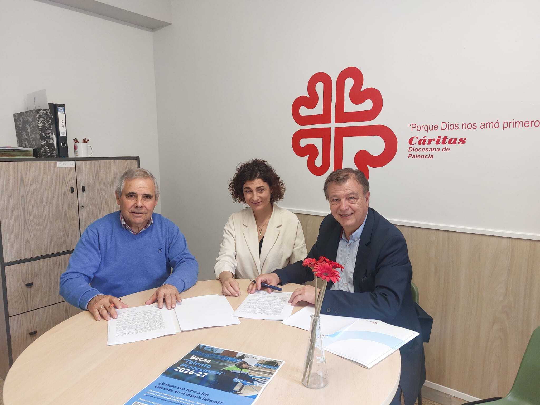 La iniciativa, que prioriza ciclos formativos relacionados con la sostenibilidad ambiental, refuerza el compromiso de la compañía con la inclusión social y la transición ecológica, ofreciendo oportunidades reales de formación y empleabilidad a jóvenes en situación de vulnerabilidad económica.