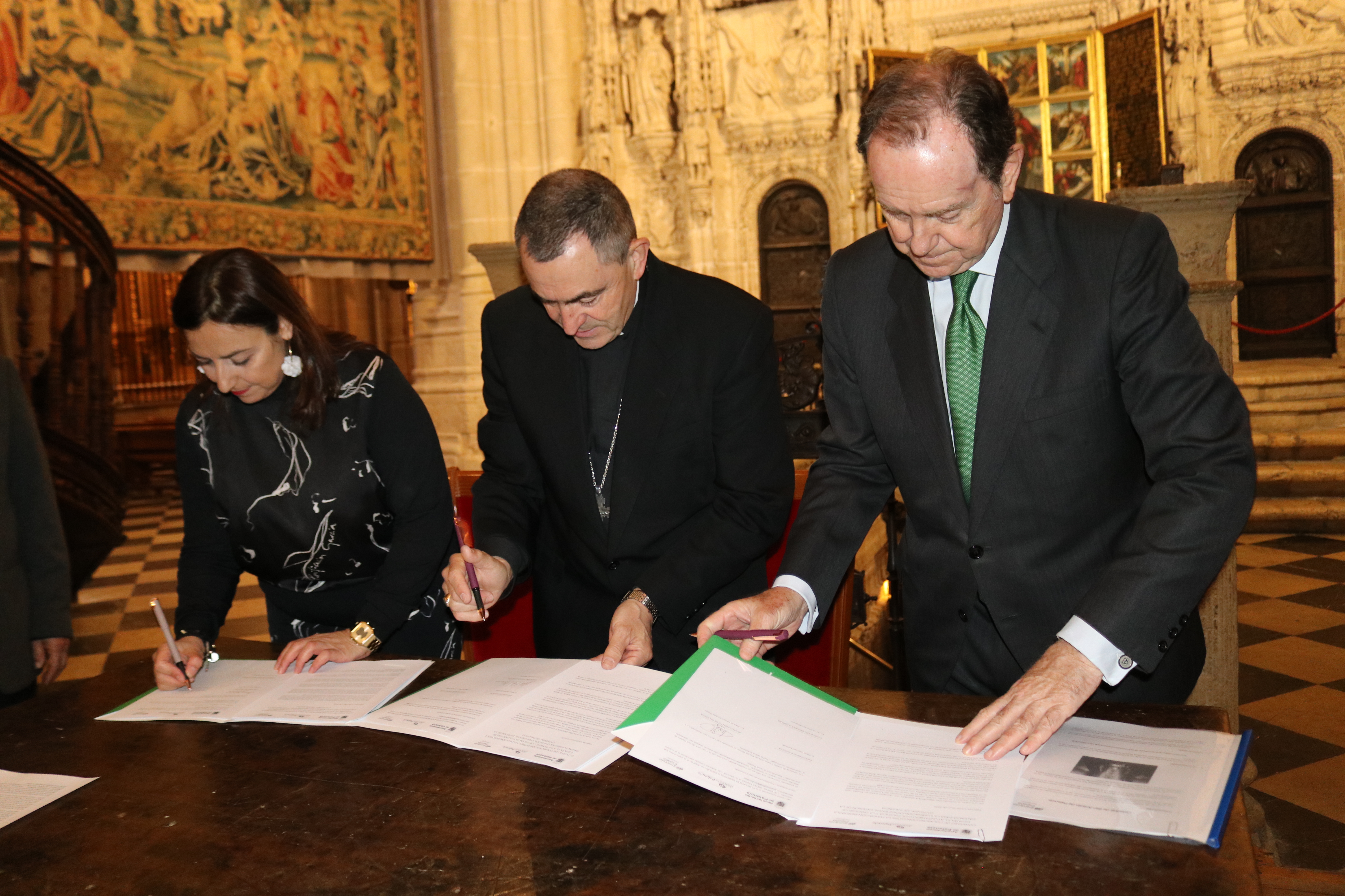 El acuerdo de colaboración permitirá renovar la iluminación ornamental exterior de este monumento de interés cultural mediante tecnología LED de última generación, recuperando su esplendor y reduciendo tanto el consumo energético como las emisiones de CO₂
