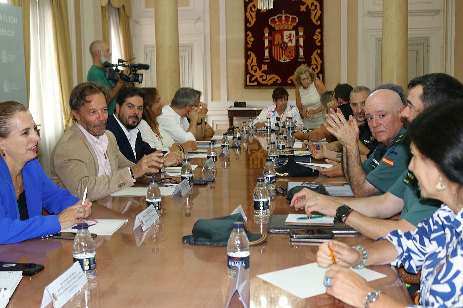 El dispositivo especial de seguridad con motivo de las fiestas de San Antolín incluirá refuerzos policiales, controles de tráfico y drogas, puntos violeta frente a agresiones sexuales y vigilancia en los principales eventos. 