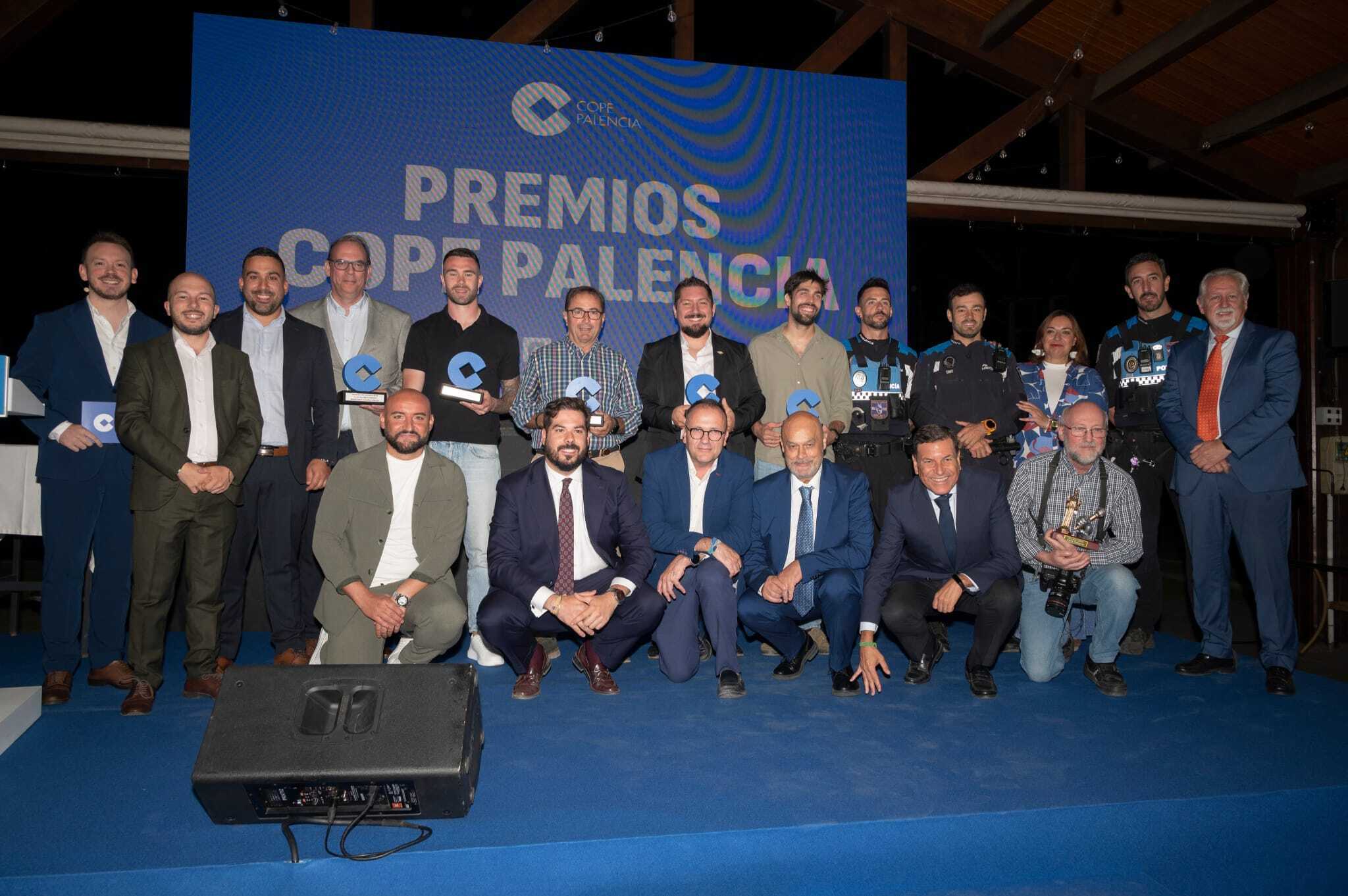 Foto de familia de los PREMIOS COPE 2026.