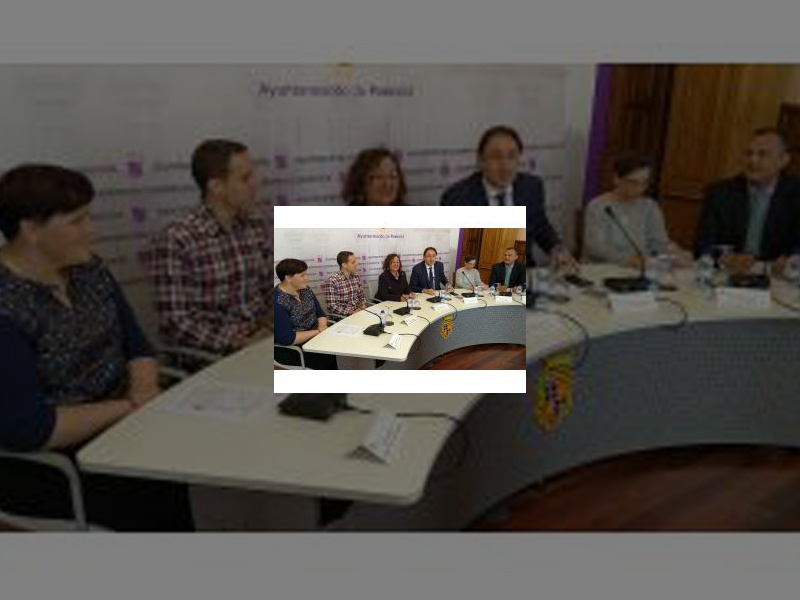 Imagen El Ayuntamiento apoya con 15.000 euros la labor de AECC, AFACYL, Autismo Palencia y Mundo Azul