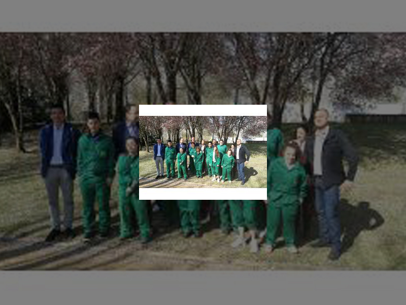 Imagen El Parque Isla Dos Aguas servirá de aula para que siete jóvenes con discapacidad pongan en práctica la formación adquirida en Jardinería gracias a la colaboración de Ayuntamiento y Fundación San Cebrián
