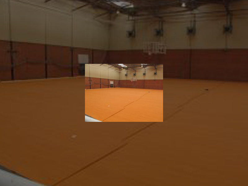 Imagen El Ayuntamiento invierte 68.000 euros en la renovación del pavimento del pabellón de Campos Góticos con cargo a la EDUSI