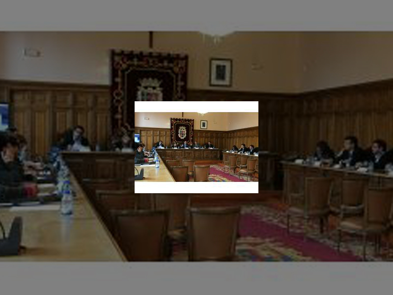 Imagen El Equipo de Gobierno presenta en la Mesa de Turismo los datos correspondientes al año 2017 y los proyectos de digitalización que se llevarán a cabo en el 2018 en el marco de EDUSI y Digipal