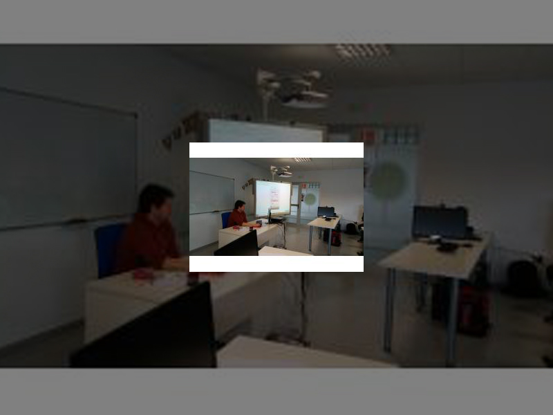 Imagen El proyecto Foremple@ avanza con la presentación de los primeros prototipos de app móvil a los responsables de los polígonos industriales de la ciudad