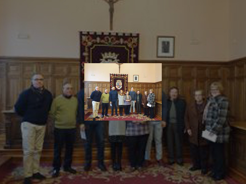 Imagen La familia Soto Diago y la Cofradía del Santo Sepulcro recibieron los premios como vencedores del XXXVIII Concurso de Belenes &#039;Antonio Lafuente&#039;