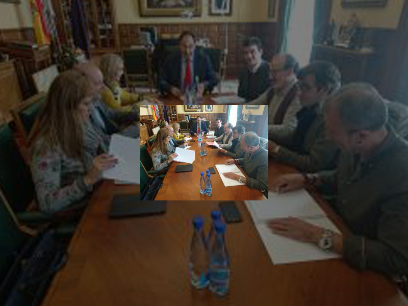 Imagen El Alcalde convoca al Consejo del Diálogo Social para recoger propuestas de cara al borrador del presupuesto municipal 2018