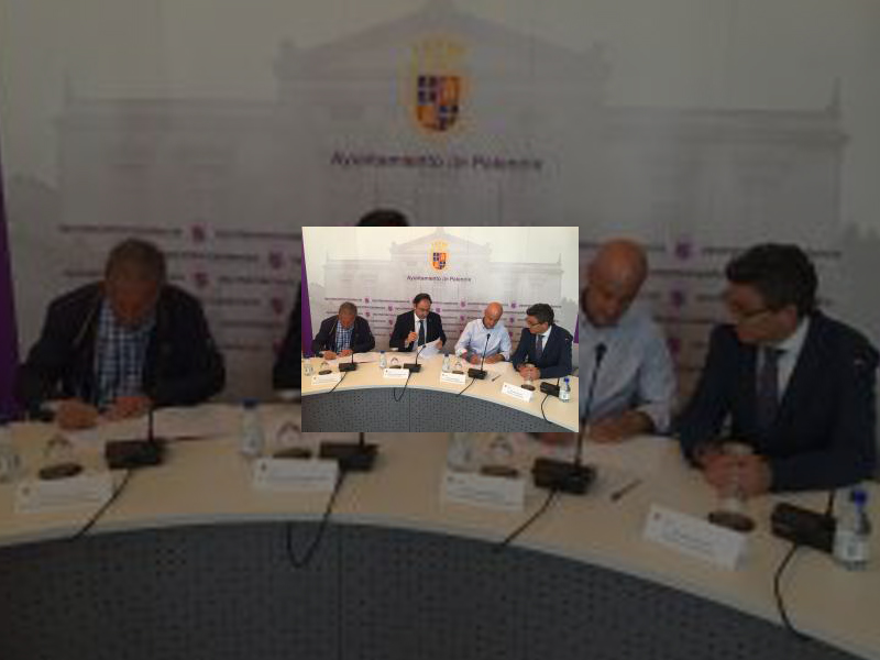 Imagen El Ayuntamiento potencia la actividad de las bases del Palentino de Piragüismo y San Telmo con sendos convenios de colaboración por valor de 10.000 euros