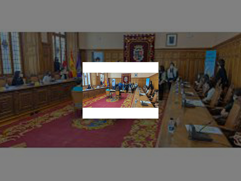 Imagen La voz de los niños palentinos toma el Salón de Plenos del Ayuntamiento gracias a una nueva edición del tradicional Pleno Infantil
