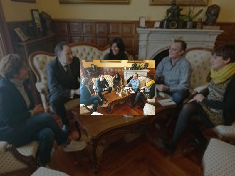 Imagen El Alcalde recibió a la nueva presidenta de UNICEF Palencia