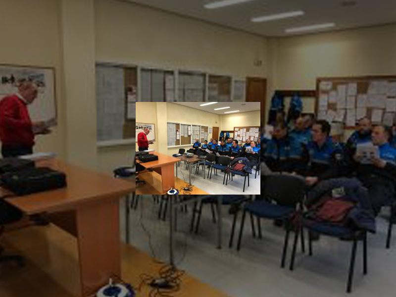 Imagen Policías locales se forman en labores de inspección turística en la ciudad de Palencia