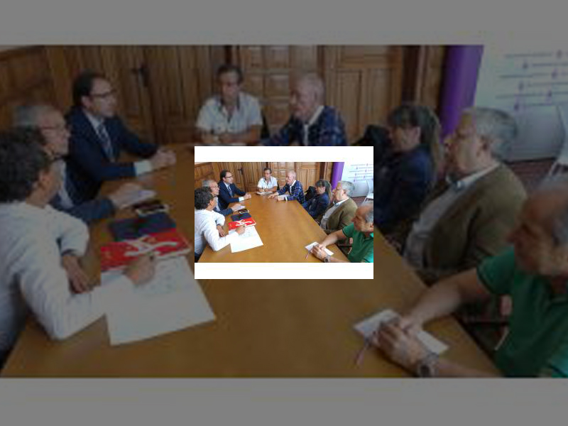 Imagen El Alcalde recibe a la nueva directiva de la Asociación de Vecinos del barrio de San Juanillo