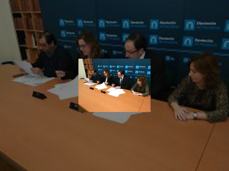 Imagen Ayuntamiento y Diputación colaboran para que los palentinos de capital y provincia cuenten con el mejor servicio de Prevención y Extinción de Incendios y Salvamento