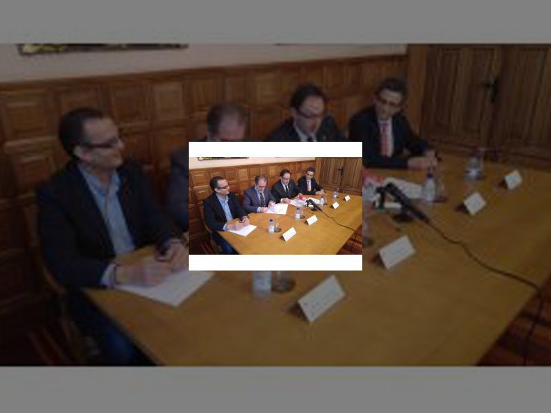 Imagen Ayuntamiento y ASPAYM colaboran para poner en marcha en la Nueva Balastera un centro de referencia para el tratamiento fisioterapéutico de personas con discapacidad