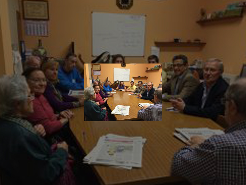 Imagen Los ediles de Barrios y Obras revisan las necesidades del Campo de la Juventud con la directiva de la asociación de vecinos