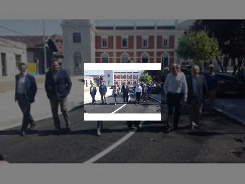 Imagen ​Hoy se ha abierto a peatones y tráfico ​rodado la nueva calle que une las estaciones de tren y autobús