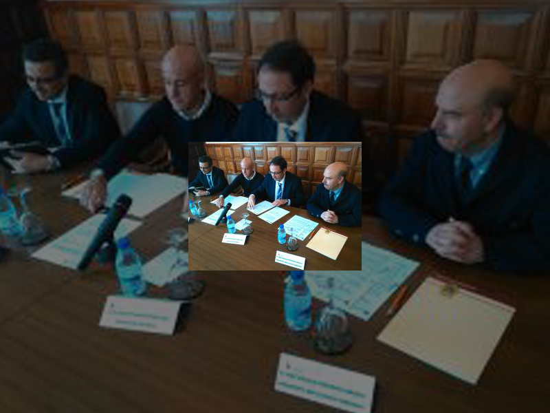 Imagen Alfonso Polanco, Alcalde de Palencia, sucribe convenios de colaboración con el Club Palentino de Piragüismo y el Balonmano Palencia Femenino por valor de 18.000 euros