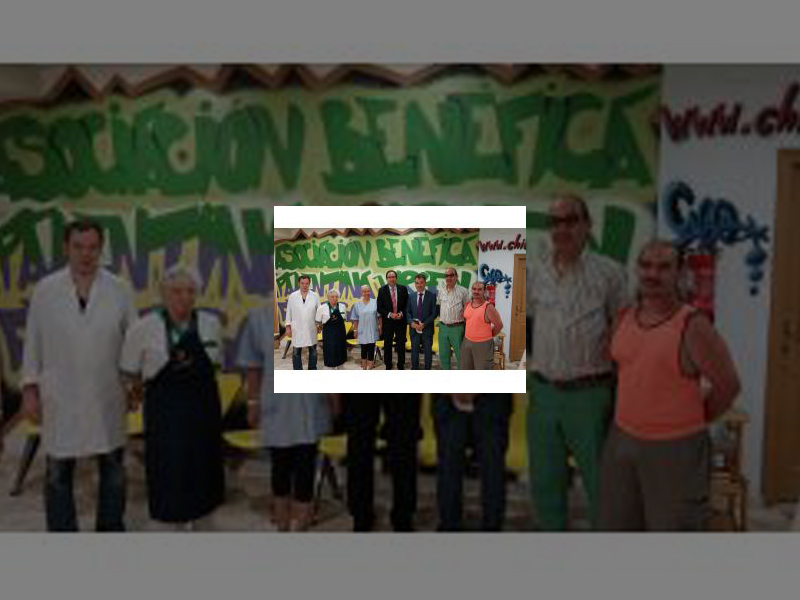 Imagen La Asociación Benéfica Palentina y Aquona firman un acuerdo que proporcionará alimentos a 165 personas y 46 niños durante el mes de agosto