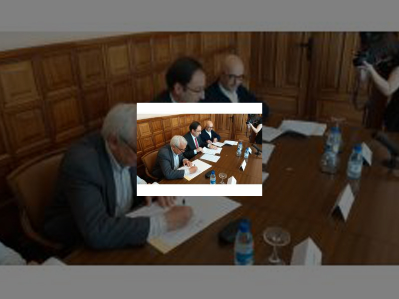 Imagen El Ayuntamiento firma dos convenios de colaboración con Fundamay y Cruz Roja para programas centrados en las personas mayores