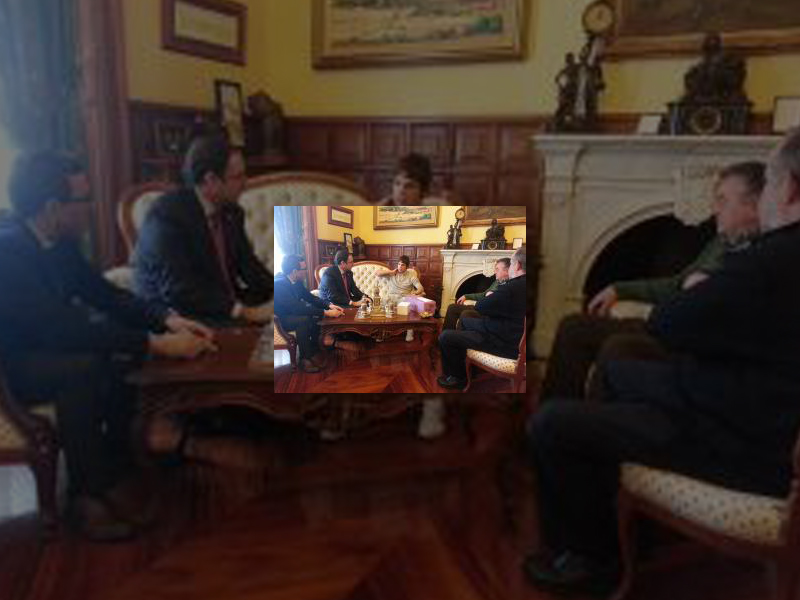 Imagen El Alcalde de Palencia recibió al Campeón de España Absoluto de los 200 metros lisos Óscar Husillos