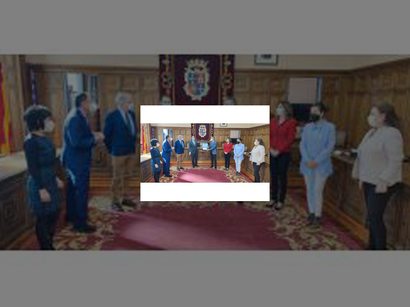 Imagen El Ayuntamiento ha querido rendir homenaje al afamado psiquiatra palentino Antonio Terán Prieto con motivo de su jubilación