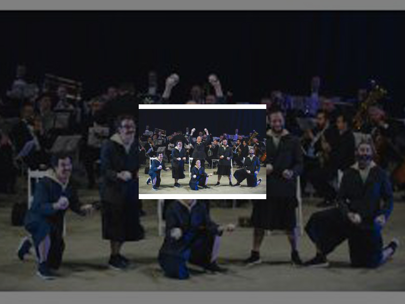 Imagen El circo y la música se suben al Teatro Principal de Palencia con ‘Orquesta de Malabares’