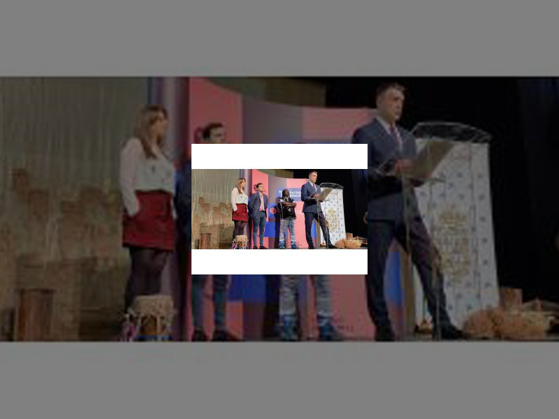 Imagen Cerca de 1.200 escolares asisten en Palencia al espectáculo Teranga. El legado de los griots de Senegal, organizado por “la Caixa”