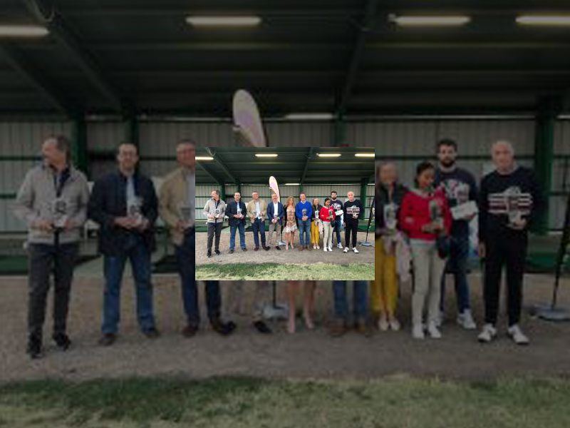 Imagen El torneo de golf organizado por el Patronato Municipal de Deportes y patrocinado por Deportes Artiza y Joma contó con la participación de 42 parejas
