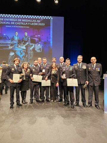 Representación Policías Locales de Palencia Galardonados
