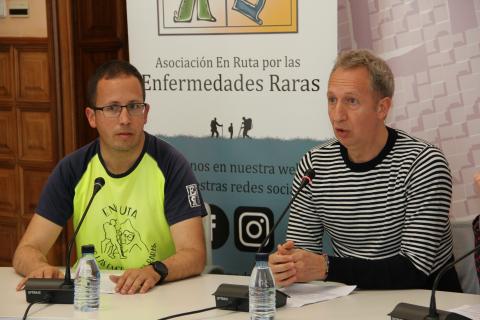 Un momento de la presentación en la sala de concejales del Ayuntamiento de Palencia.