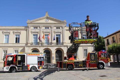 2 NUEVOS VEHÍCULOS BOMBEROS