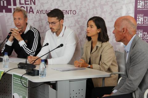 Un momento de la rueda de prensa ofrecida en la Sala de Concejales.