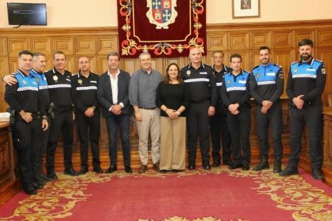 3 INSPECTORES CON 5 SUBINSPECTORES