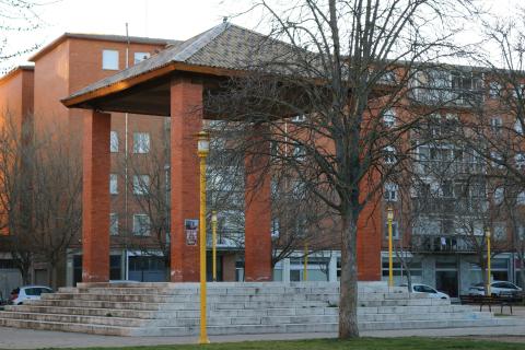 El proyecto, que ha contado con un presupuesto de 44.754 euros, cumple con una demanda histórica de la Asociación de Vecinos del Campo de la Juventud