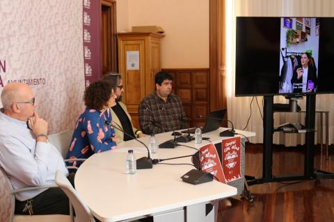 A través de cuarenta vídeos, los propios comerciantes presentan sus establecimientos, comparten su historia y muestran el trabajo que realizan cada día.