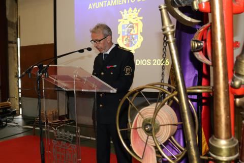 Villena apuntó que este año se prevé la licitación en vehículos y materiales por importe de un millón de euros.