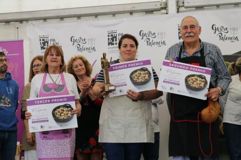 Lucía Díez, Julio Zamora y Sabina de Frutos se llevan los tres premios del Concurso de Elaboración de Caracoles de la Romería de San Marcos