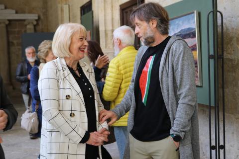 El concejal de Identidad Cultural, Turismo y Fiestas, Francisco Fernández, junto a varios miembros de la corporación municipal y autoridades, ha asistido esta mañana a la inauguración.