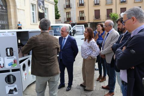 Los nuevos equipamientos están preparados para la recogida diferenciada de 22 fracciones de residuos.