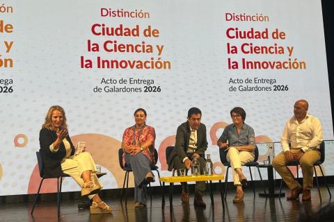 La regidora participó en un foro de diálogo con representantes de otras ciudades de la Red Innpulso.