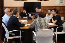 La comisión dio luz verde al apoyo al programa de Caminos Escolares por 30.094 euros. 