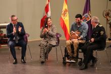 Un momento del homenaje realizado a David Barrio en el Patio del Teatro Principal.