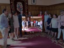 Imagen La dirección del IES Jorge Manrique agradece a todos los integrantes de la Corporación Municipal su colaboración para la creación del Museo de la Ciencia con la entrega de un diploma