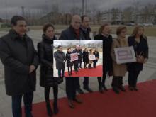 Imagen La ciudad de Palencia ha querido homenajear a los abogados del turno de oficio y Manos Unidas concediéndoles un lugar en su callejero