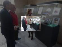 Imagen El atrio de la Casa Consistorial acogerá hasta el próximo 1 de julio la exposición 'El fútbol en los sellos'